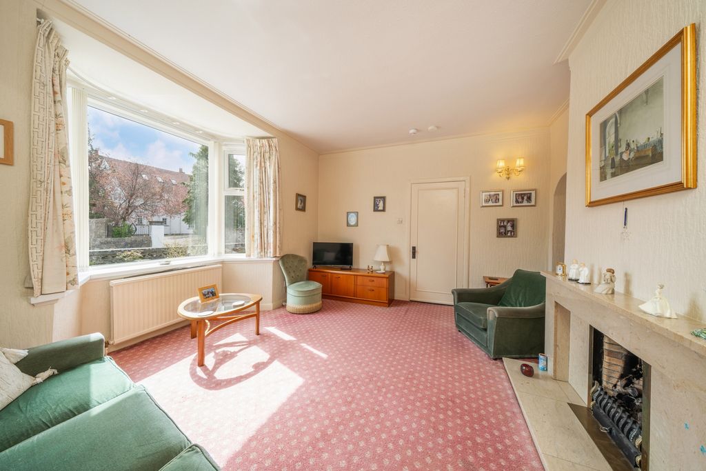 Property photo 2 of 26 Photo 10