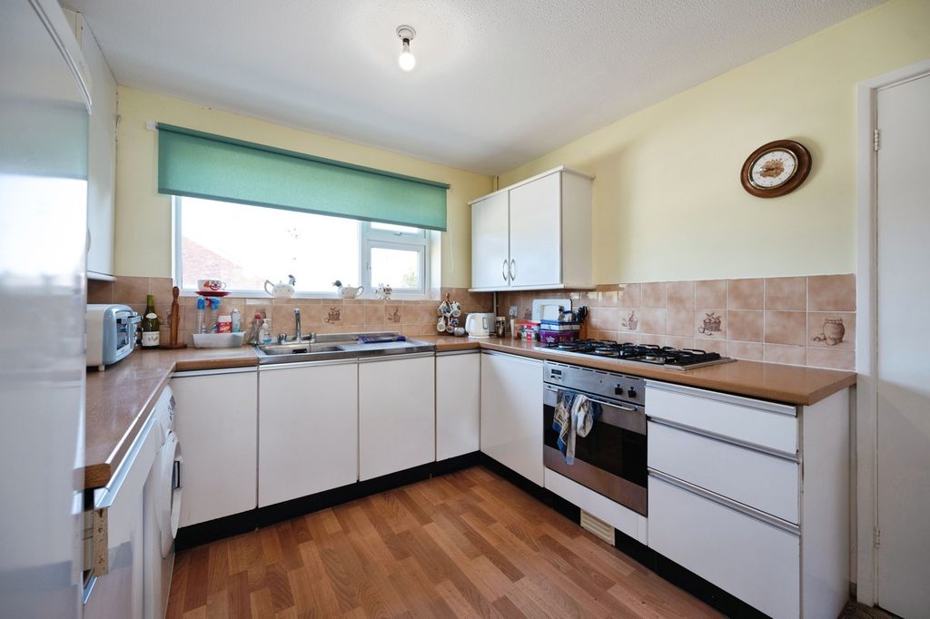 Property photo 2 of 13 Pbox-Img.Jpg