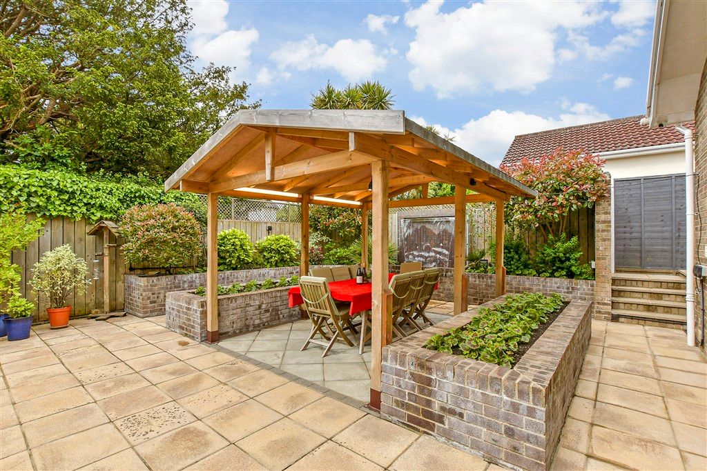 Property photo 1 of 21 External Feature