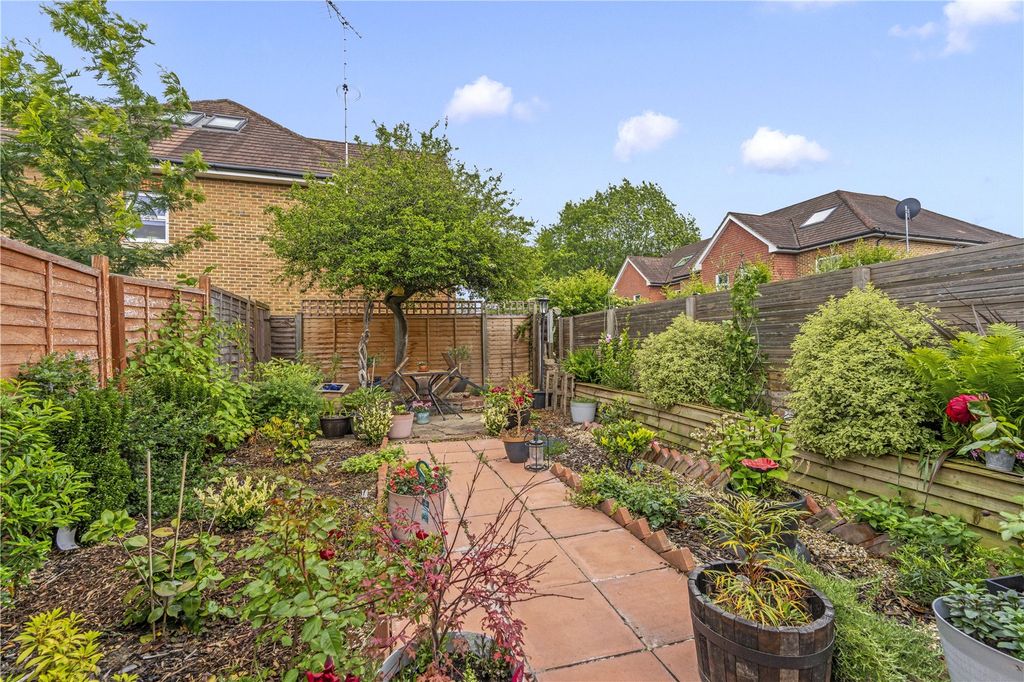 Property photo 2 of 13 Picture No. 55