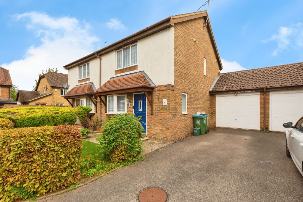 Property photo 1 of 17