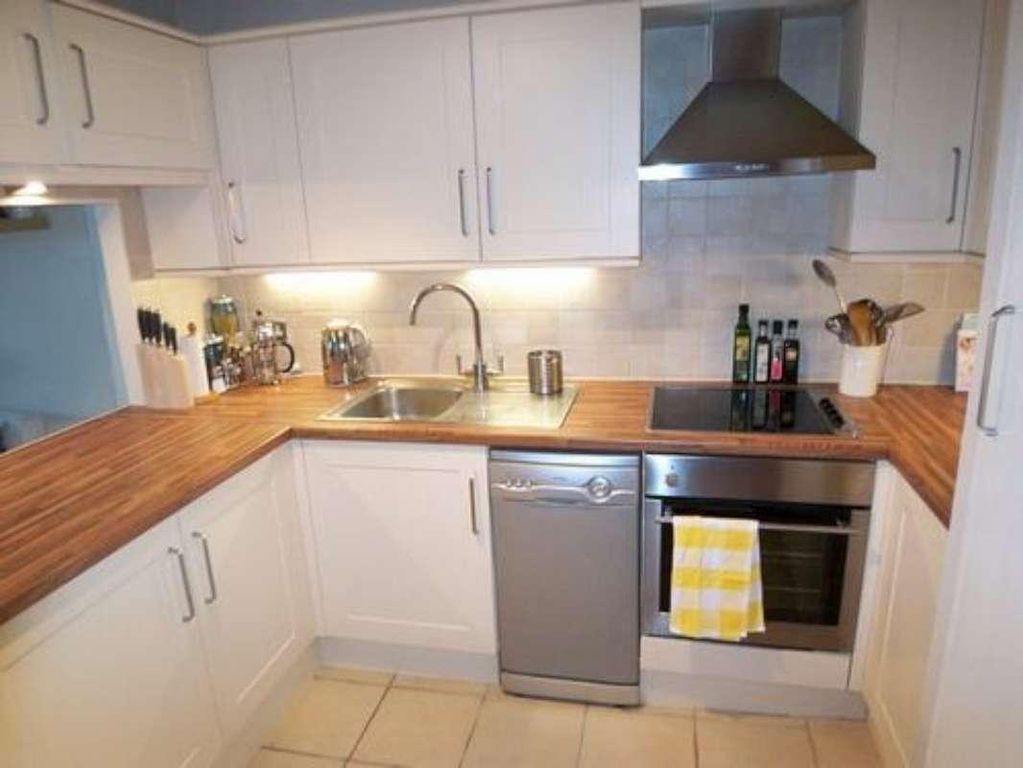 Property photo 1 of 18 0 General
