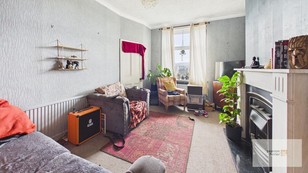 Property photo 2 of 8 Living Room