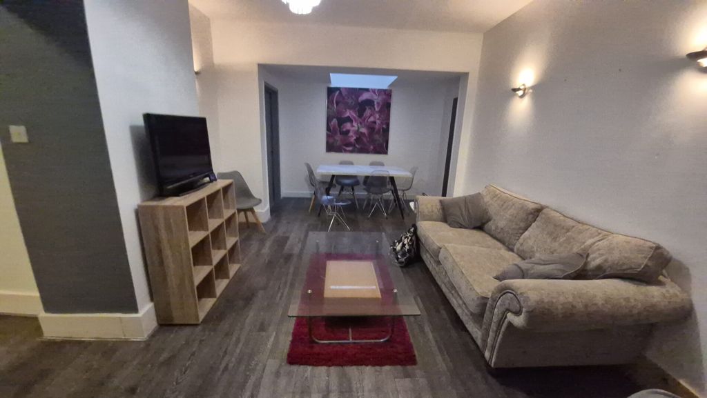 Property photo 3 of 26