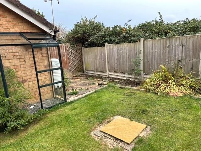 Property photo 2 of 19 Garden.Jpg