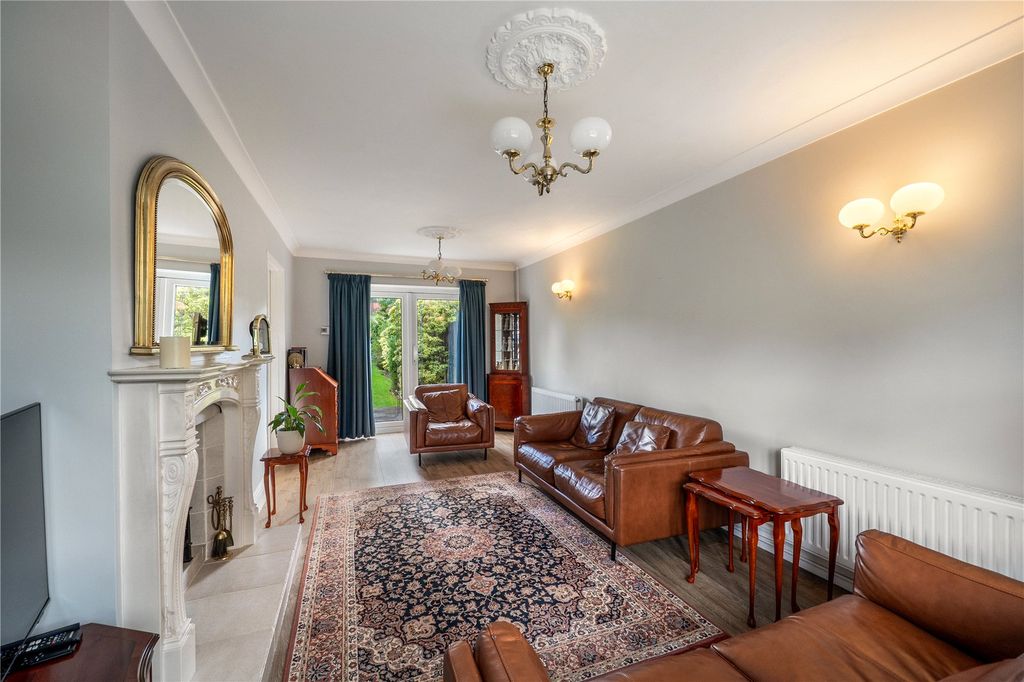 Property photo 3 of 28 Picture No. 20