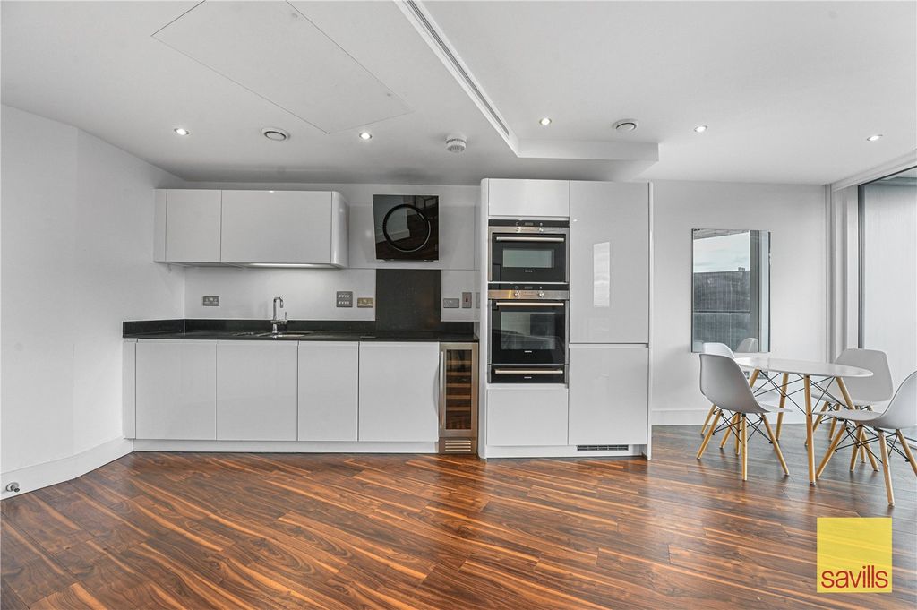 Property photo 1 of 14 Kitchen