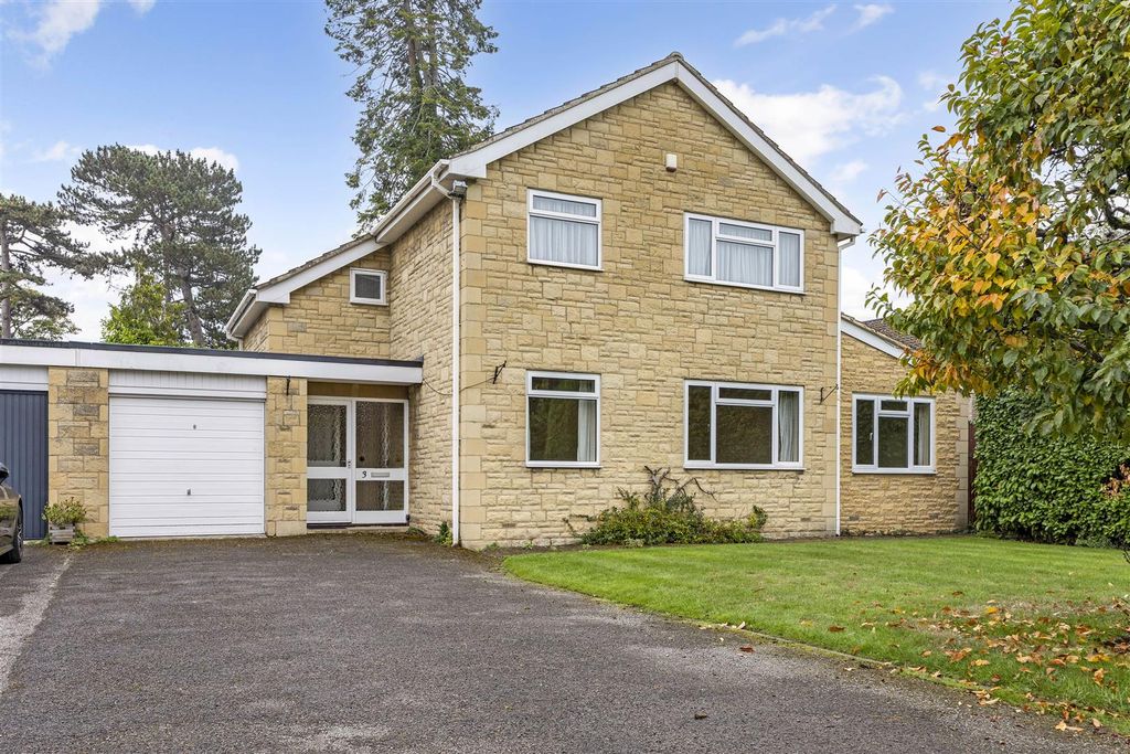 Property photo 1 of 19