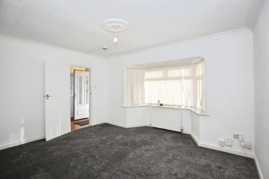 Property photo 2 of 26