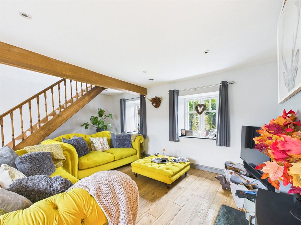 Property photo 2 of 30 Picture No. 65