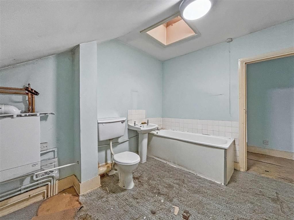 Property photo 2 of 5