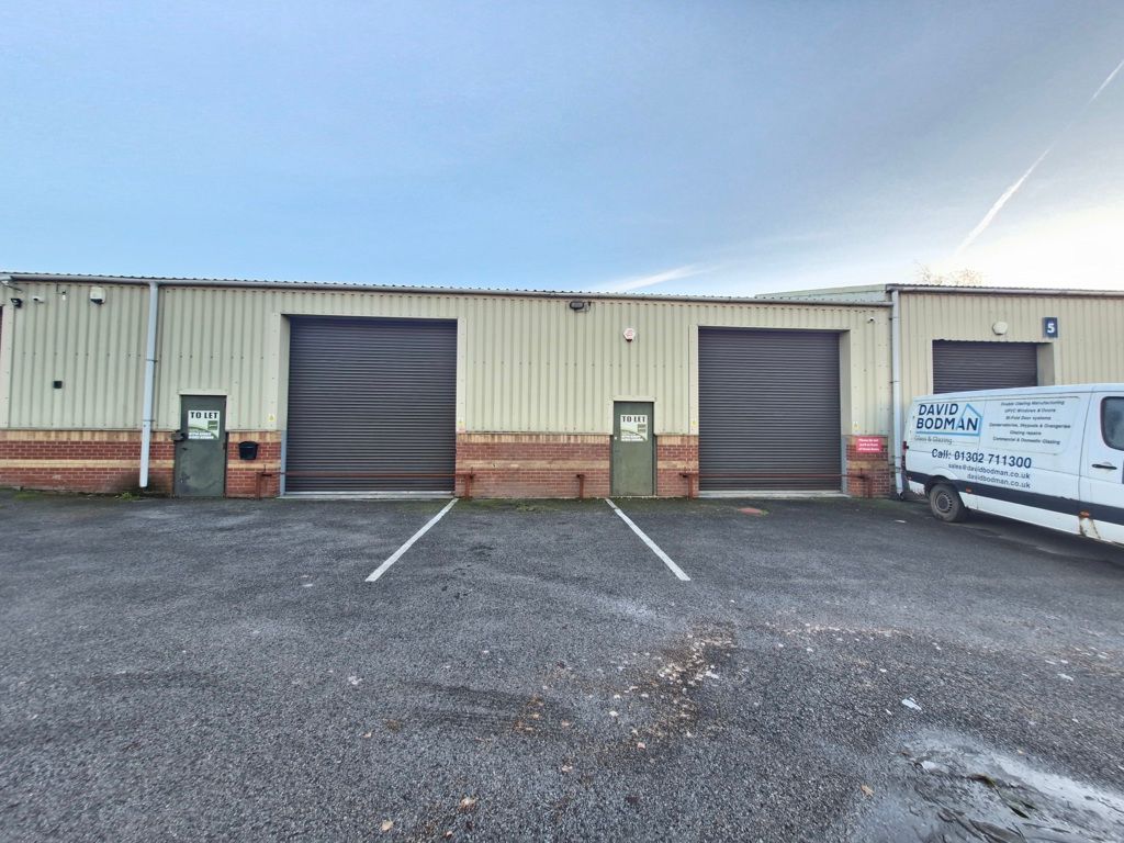 Property photo 1 of 3 Photo 5