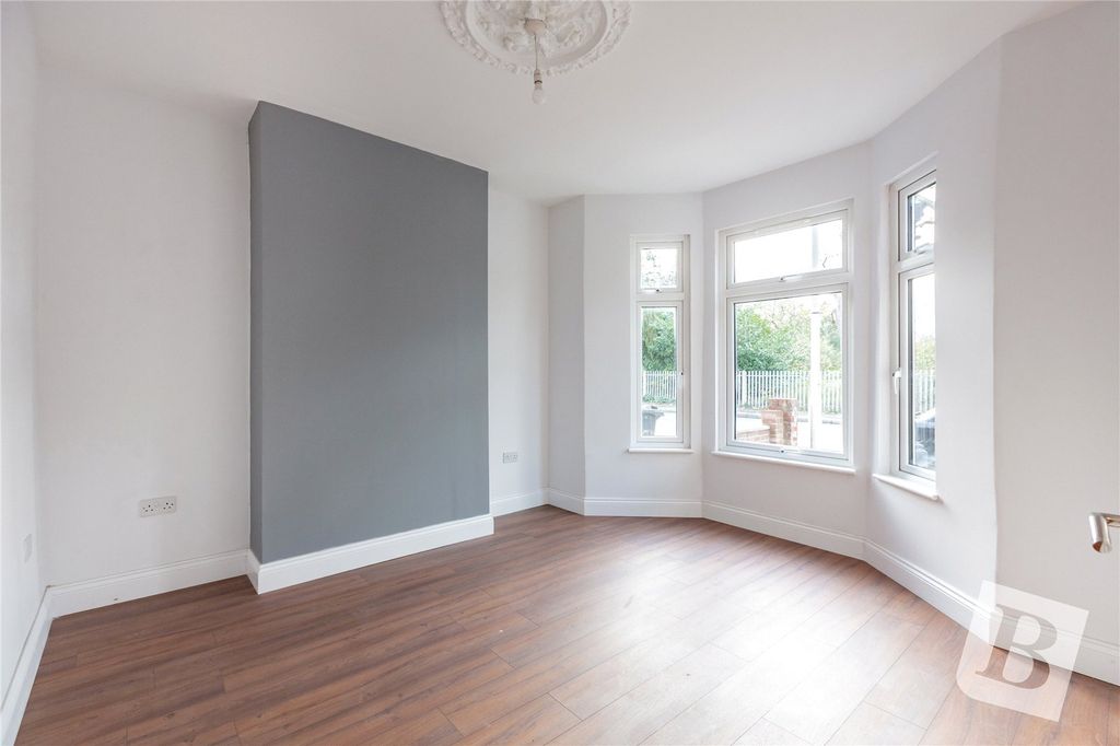 Property photo 2 of 20 Picture No. 15