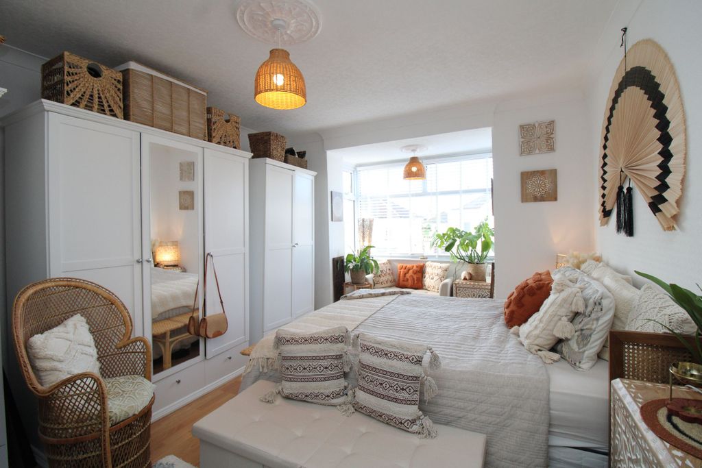 Additional image 8 of 5 bed detached house for saleFortescue Road, Preston, Paignton TQ3