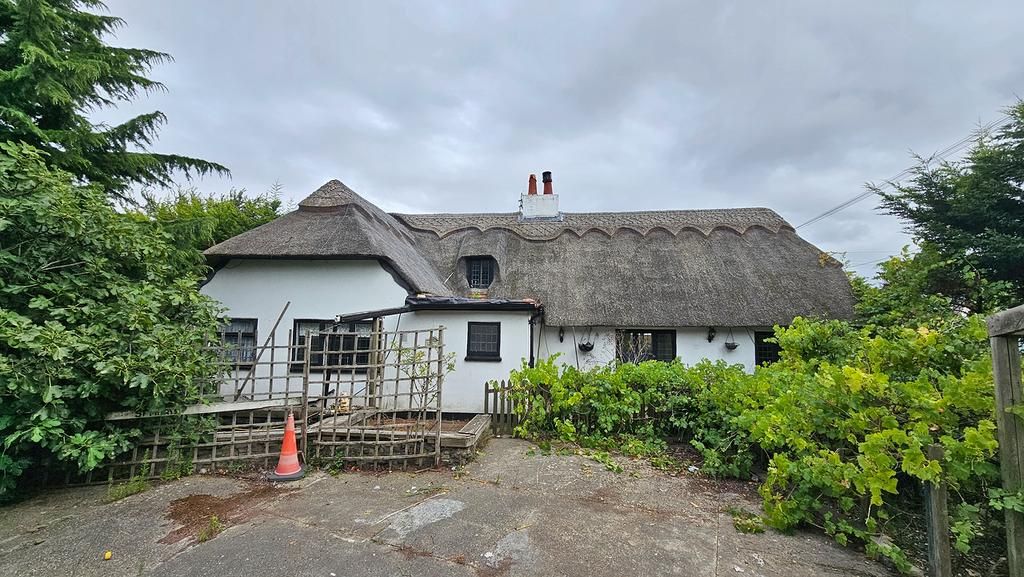 Property photo 1 of 17