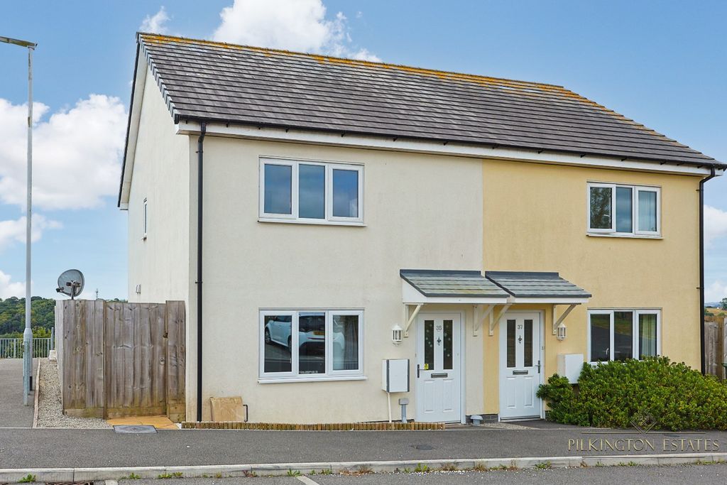 Property photo 1 of 11 4436603
