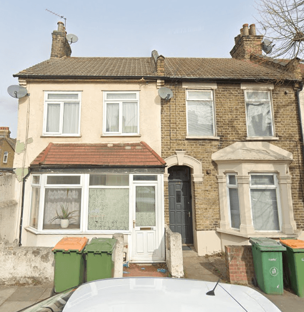 Property photo 1 of 15 3 Bedrooms House, Desford Road, London, E16