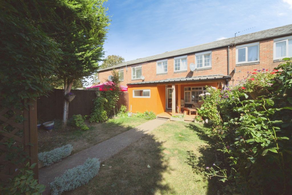 Property photo 2 of 14