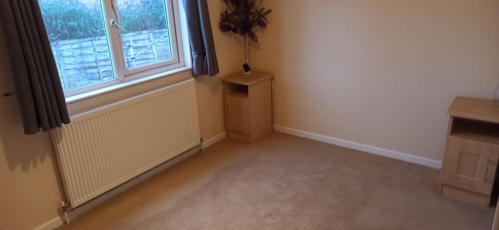 Property photo 3 of 12 Photo 2