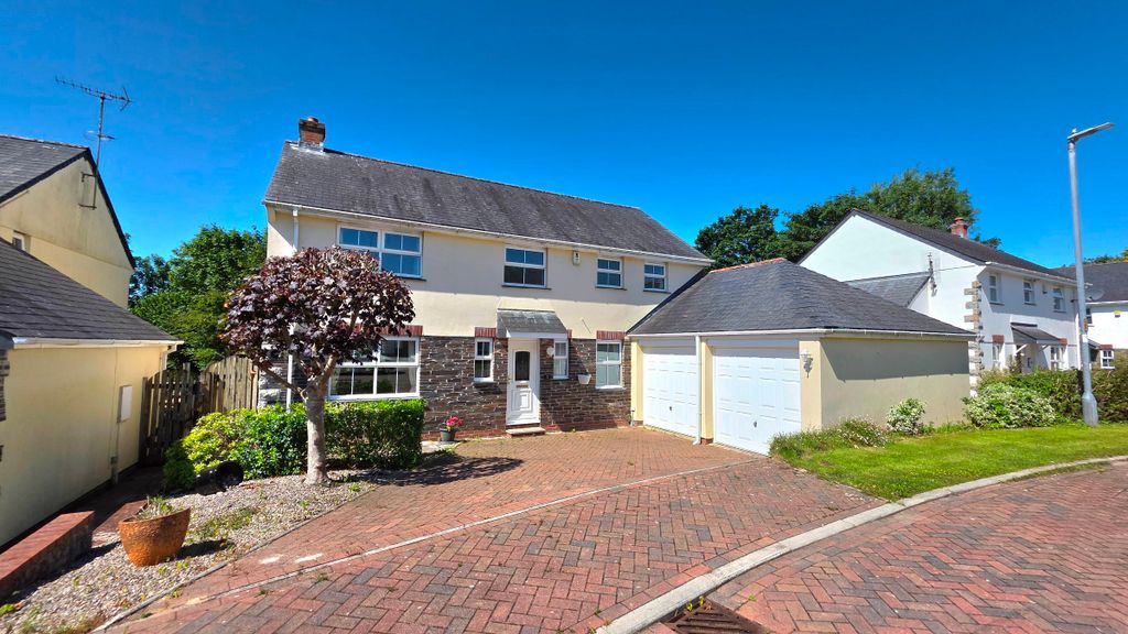 Property photo 1 of 24