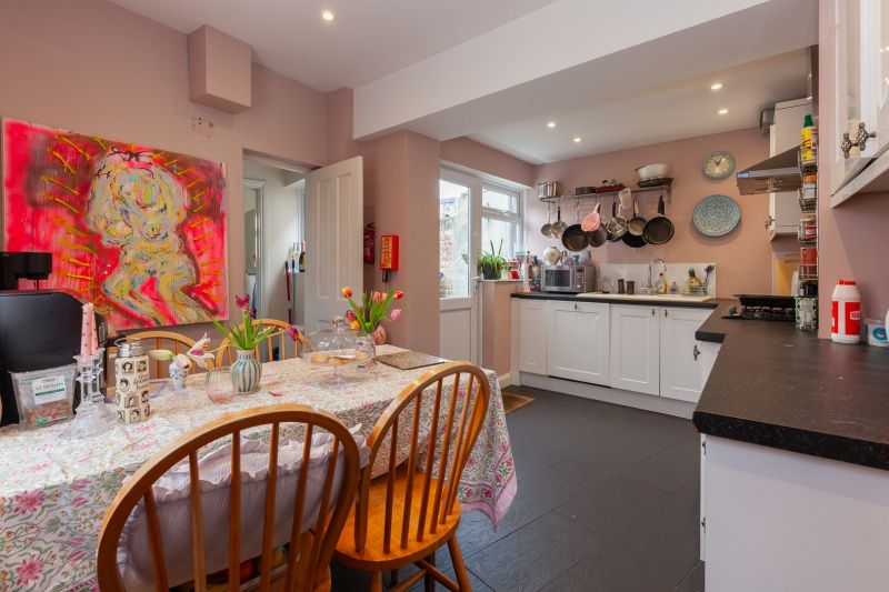 Property photo 2 of 15 Kitchen Diner