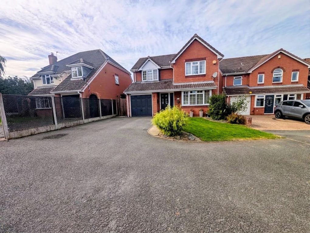 Property photo 2 of 23