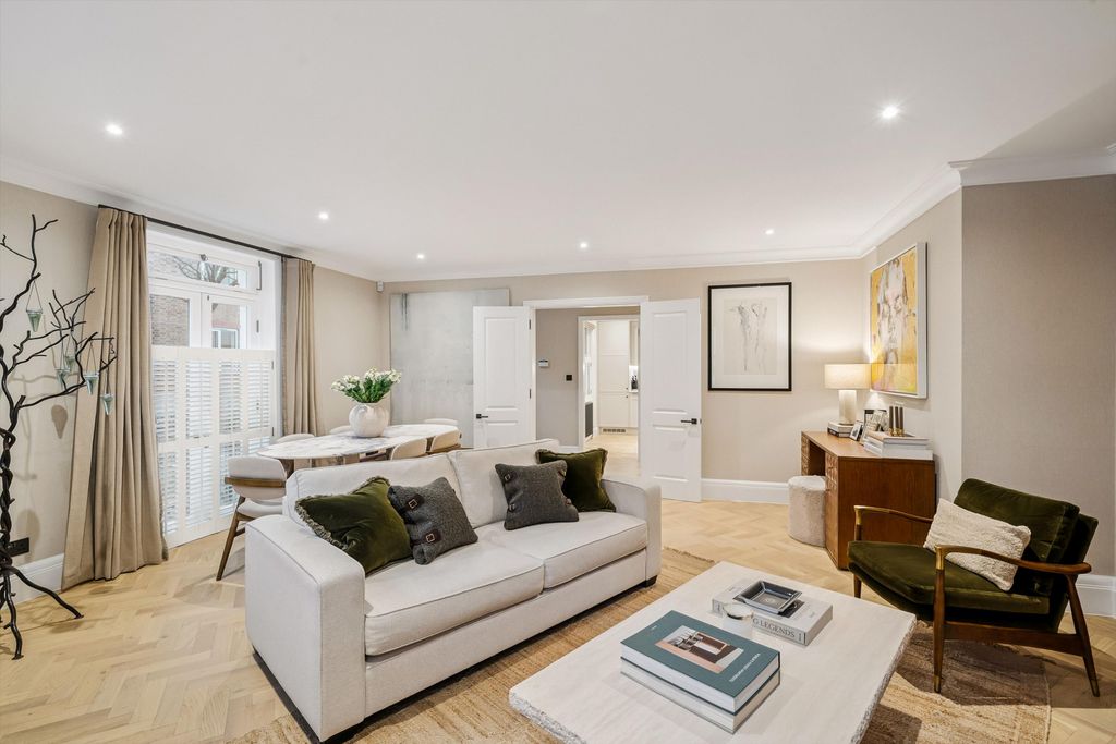 Property photo 2 of 15 Image