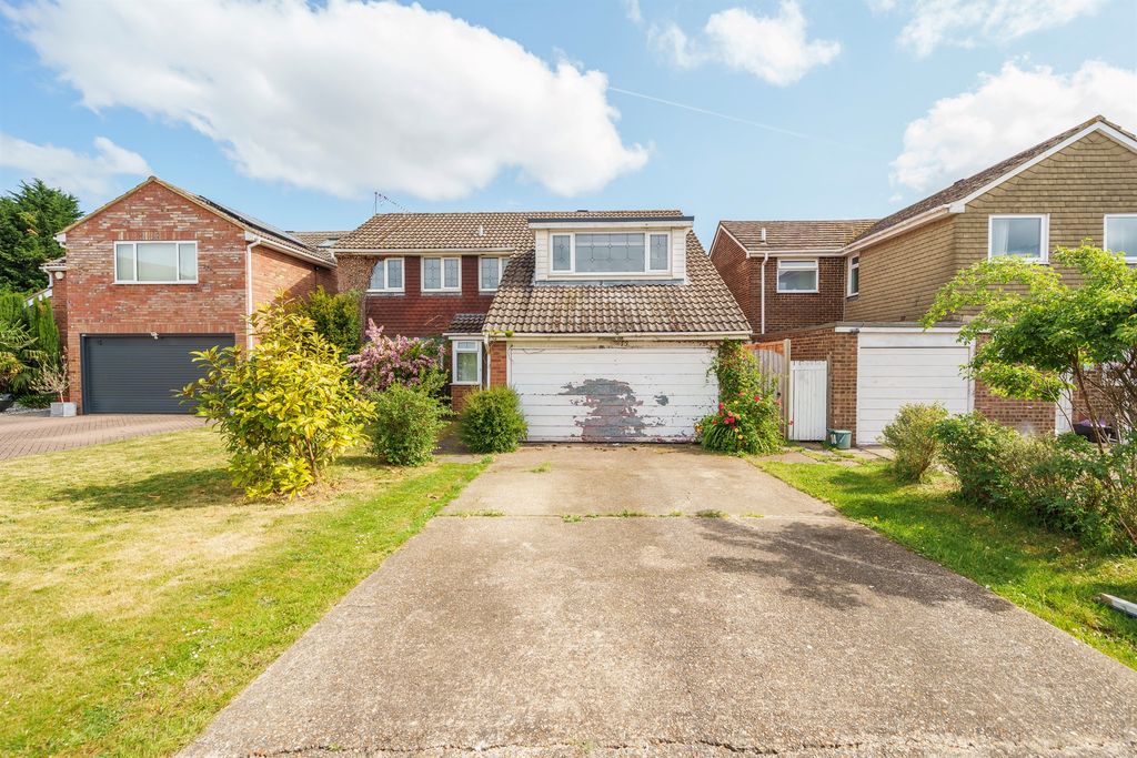 Property photo 1 of 16