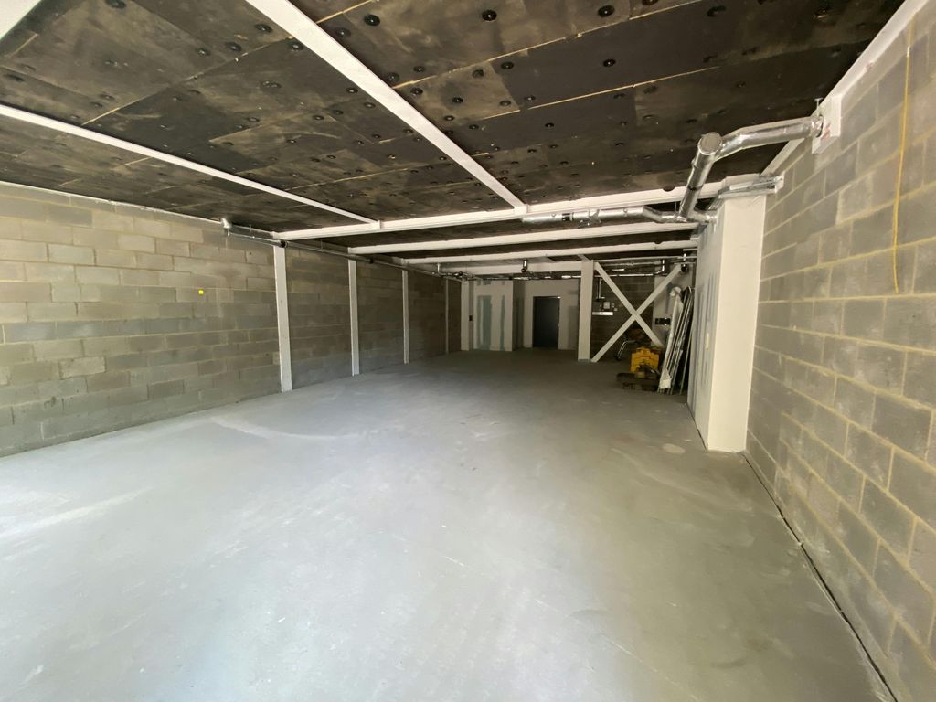 Property photo 3 of 5 155 Left Unit Internal 1.Jpg