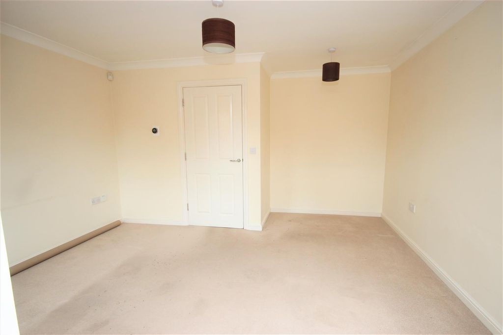Property photo 3 of 10 Img_2745.Jpg