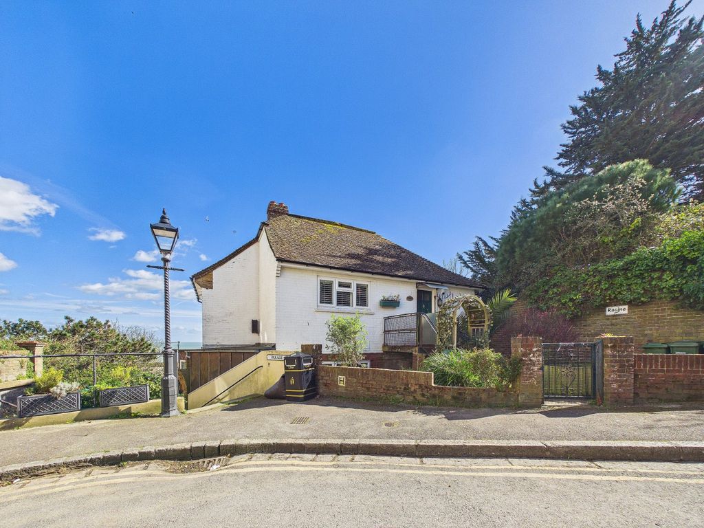 Additional image 13 of 2 bed flat for saleThe Parade, Folkestone, Kent CT20