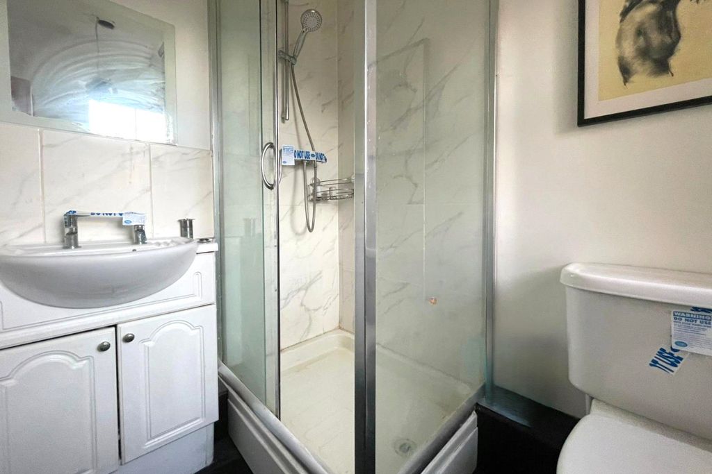 Property photo 2 of 7 Picture No. 44