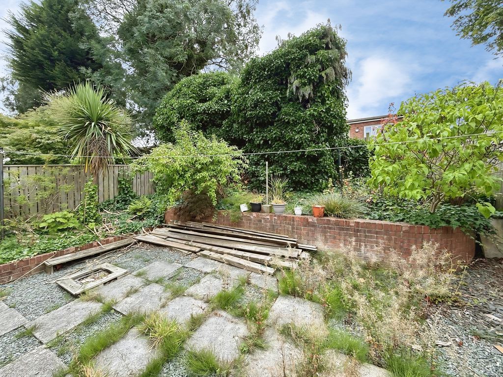 Property photo 2 of 11 Photo 8