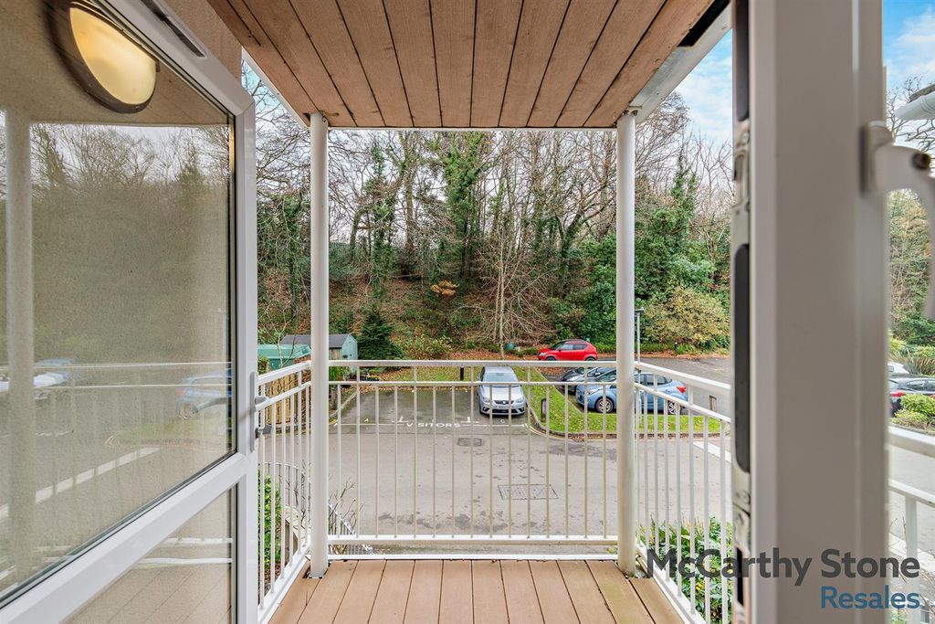 Property photo 2 of 21 Balcony