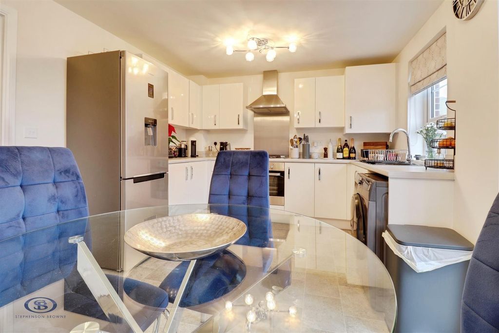 Property photo 3 of 17 Fd72A72d-Img_9850-Img_9852.Jpg