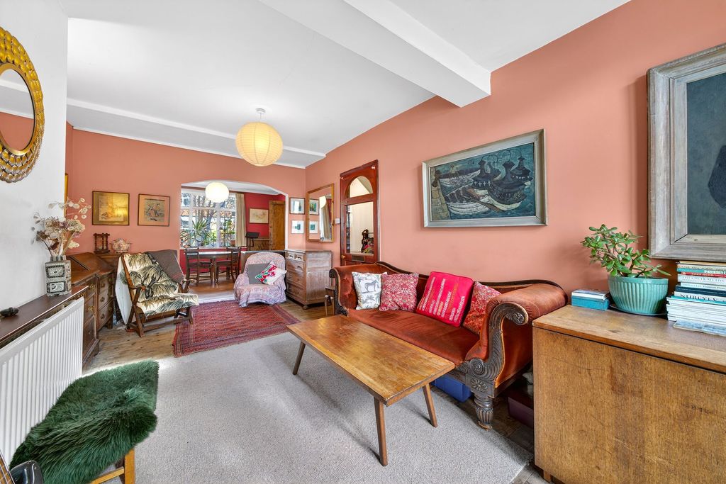 Property photo 1 of 21