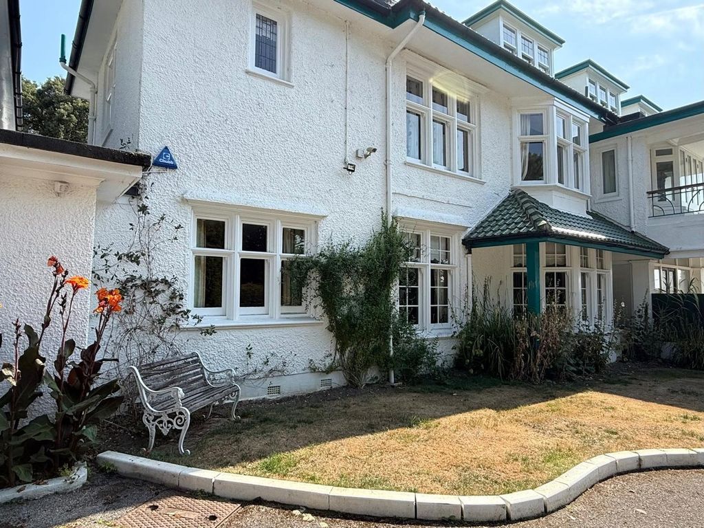Additional image 19 of 2 bed flat for saleStrathaven 16 West Overcliff Drive, Bournemouth BH4