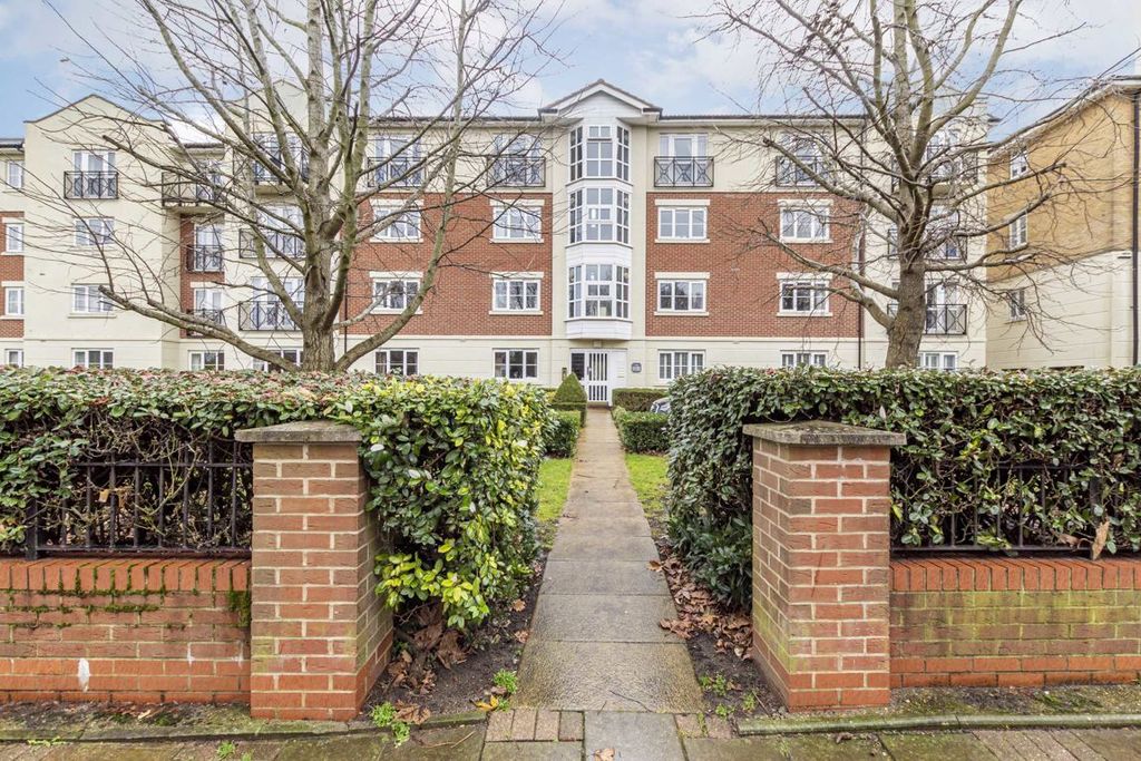 Property photo 1 of 7