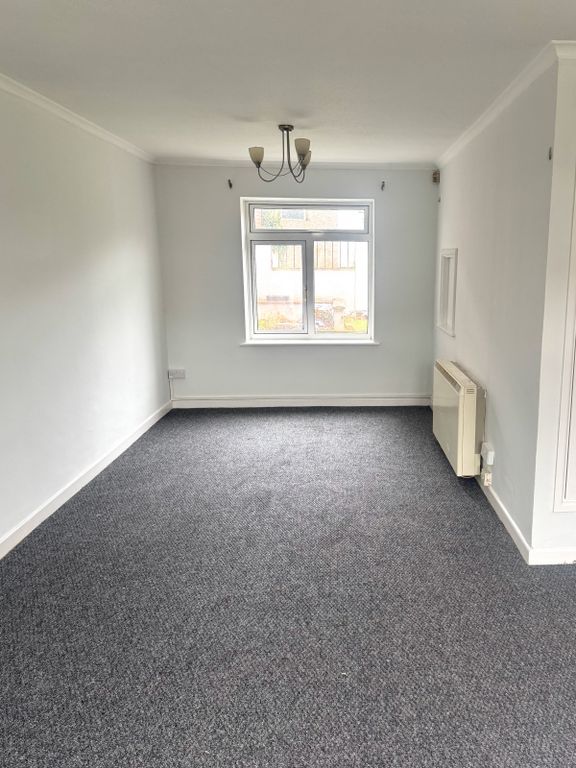 Property photo 2 of 16 Gallery