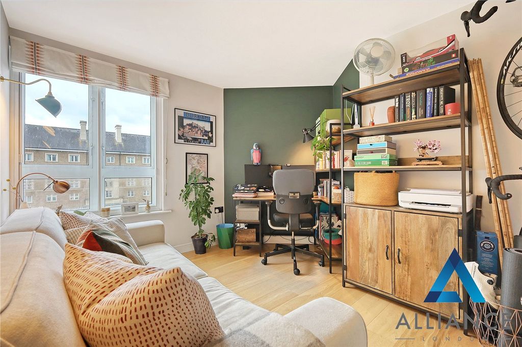 Property photo 2 of 19 Picture No. 06