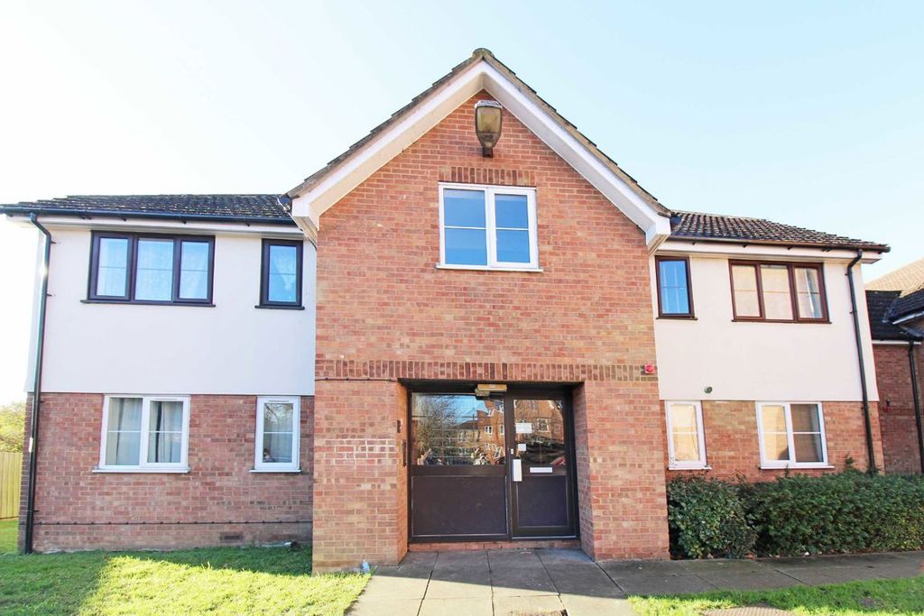 Property photo 1 of 3