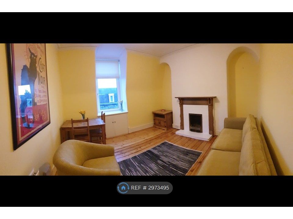 Property photo 1 of 8 Spacious Living Room With Dining Area