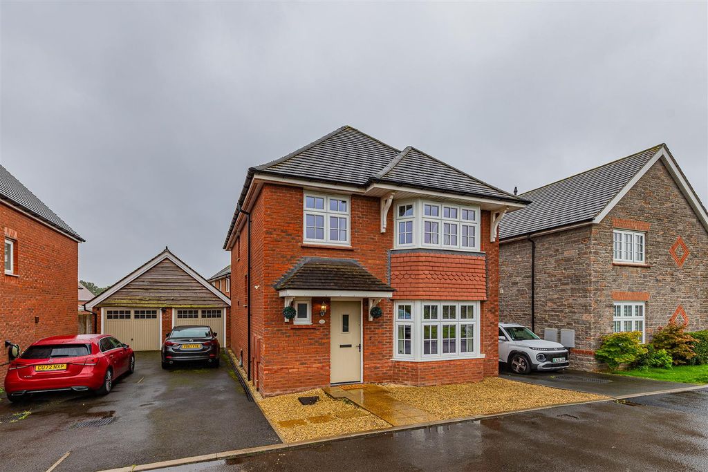 Property photo 1 of 24 27 (25 Of 26).Jpg