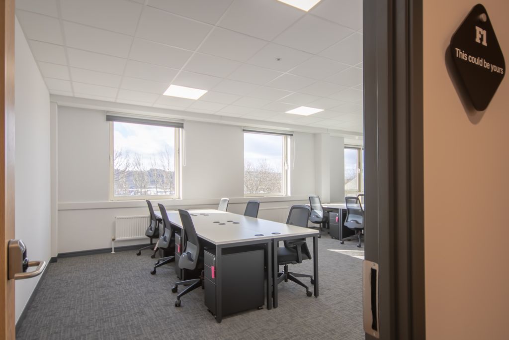 Property photo 3 of 7