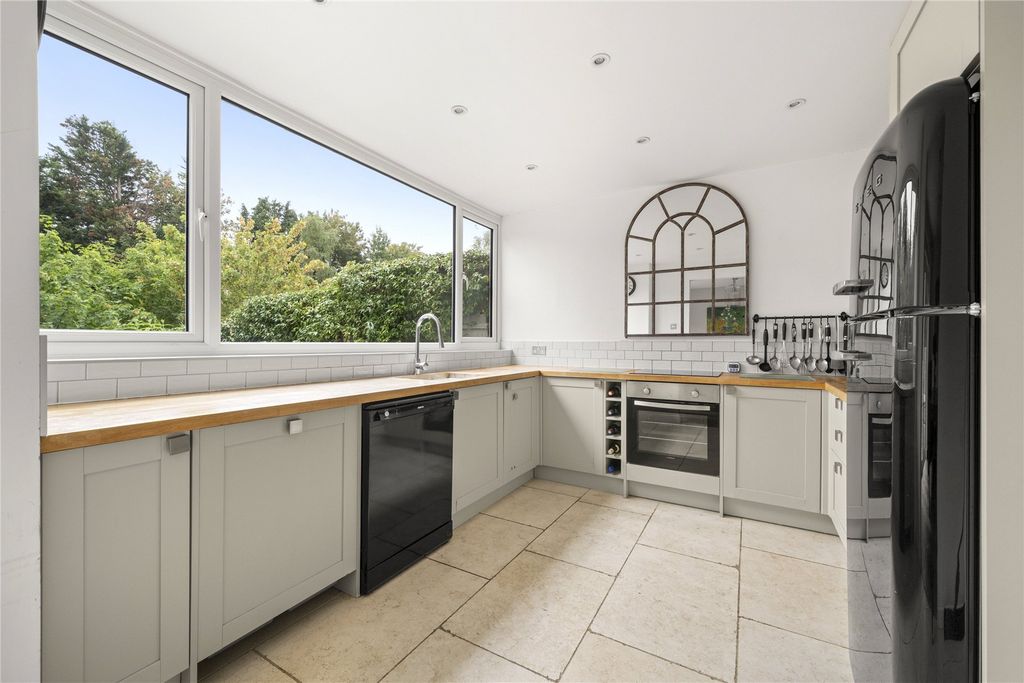 Property photo 1 of 15 Picture No. 07