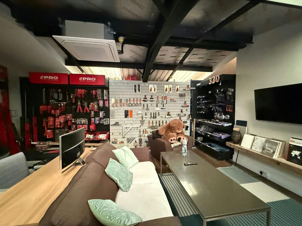 Property photo 3 of 7 Cygnus 9.Jpg