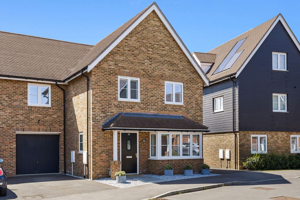 Property photo 3 of 24 Image27.Jpg