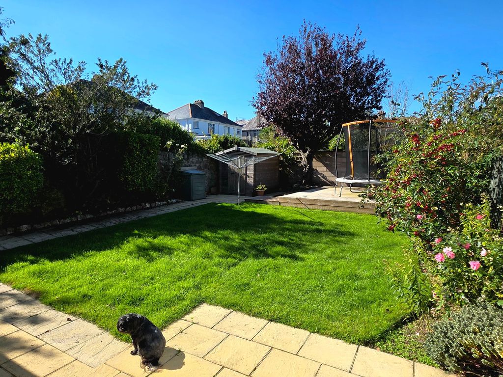 Property photo 3 of 26