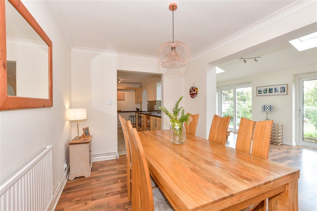 Property photo 3 of 17 Dining Area