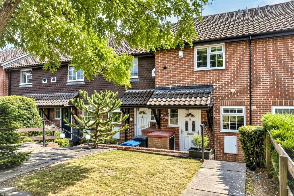Property photo 1 of 12